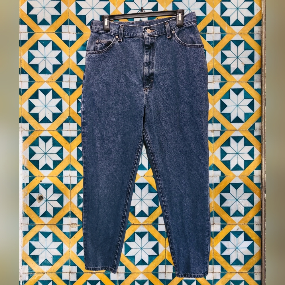 SALE!! Vintage, Lee Jeans, 1990's, size 14 or 16, tapered leg, high rise